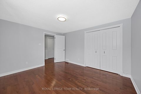 Photo 35 at 6 Stroughton Crescent, Munster, Stittsville