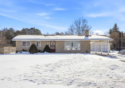 Photo 2 at 6228 Perth Street, Richmond, Stittsville