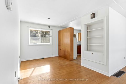 Photo 7 at 6228 Perth Street, Richmond, Stittsville