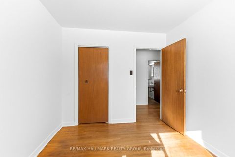 Photo 15 at 6228 Perth Street, Richmond, Stittsville