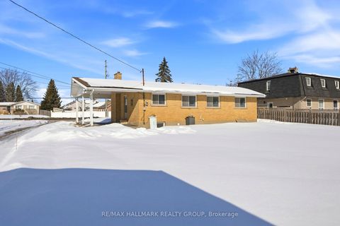 Photo 30 at 6228 Perth Street, Richmond, Stittsville