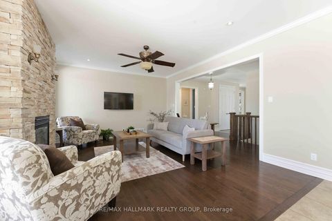 Photo 10 at 84 Chanonhouse Drive, Richmond, Stittsville