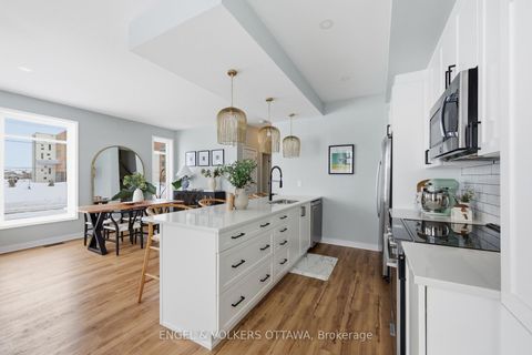 Photo 12 at 138 Visor Private, Emerald Meadows/Trailwest, Kanata