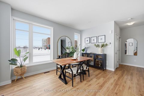 Photo 19 at 138 Visor Private, Emerald Meadows/Trailwest, Kanata