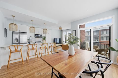 Photo 22 at 138 Visor Private, Emerald Meadows/Trailwest, Kanata