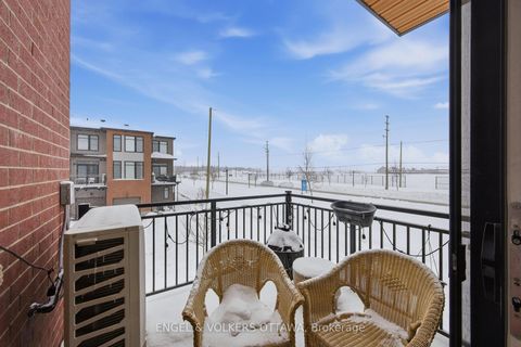 Photo 23 at 138 Visor Private, Emerald Meadows/Trailwest, Kanata