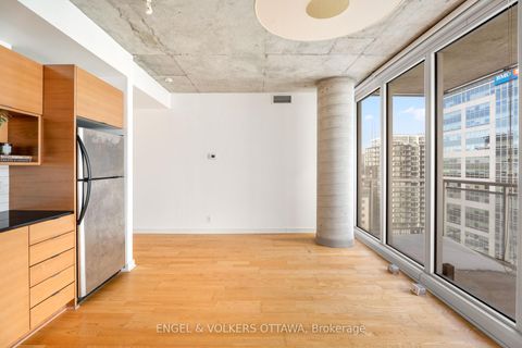 Photo 6 at 1610 - 324 Laurier Avenue W, Ottawa Centre