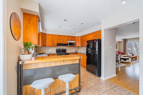 Photo 11 at 207 - 90 EDENVALE Drive, Beaverbrook, Kanata