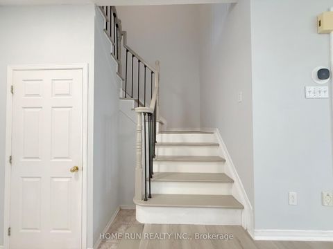 Photo 4 at 95 Hemlo Crescent, Kanata Lakes/Heritage Hills, Kanata