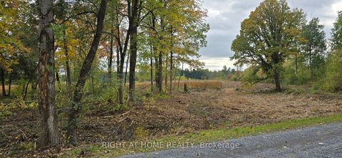 Photo 10 at  Sutherland Drive, Manotick South to Roger Stevens, Manotick