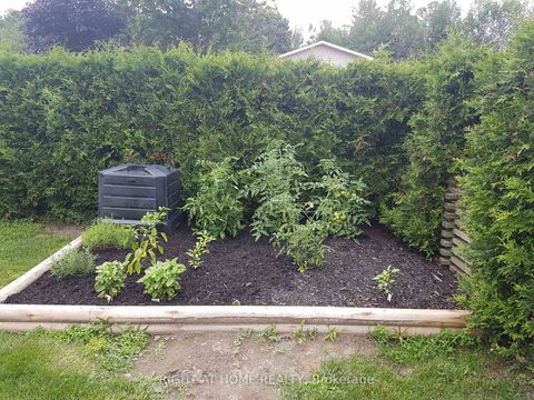 Photo 24 at 23 Fairview Crescent, Arnprior