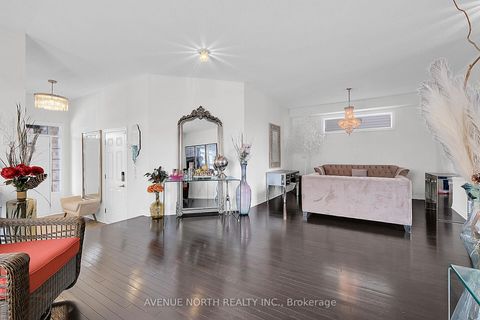 Photo 6 at 429 Dovehaven Street, Mer Bleue/Bradley Estates/Anderson Park, Orleans