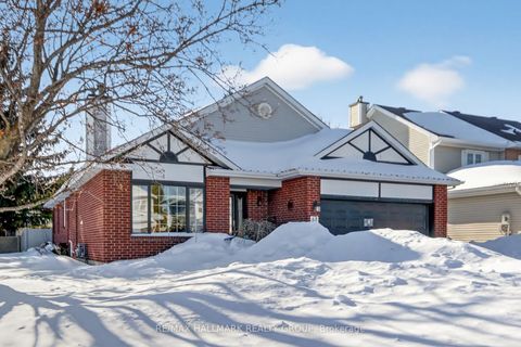 Photo 1 at 52 Bramblewood Crescent, Bridlewood, Kanata