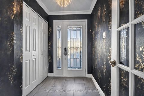 Photo 5 at 52 Bramblewood Crescent, Bridlewood, Kanata