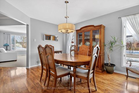 Photo 20 at 52 Bramblewood Crescent, Bridlewood, Kanata