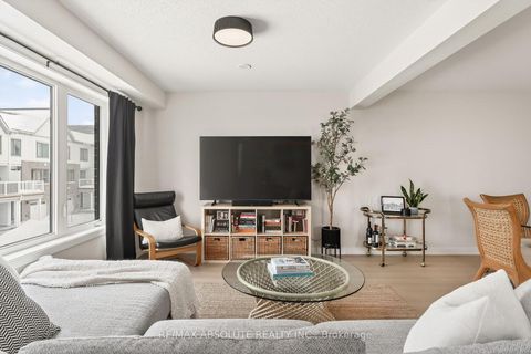 Photo 13 at 790 Kinstead Private, Stittsville (North), Stittsville