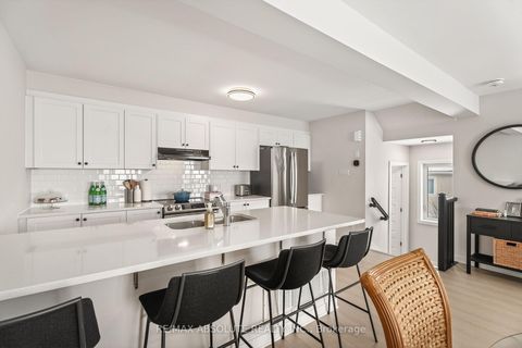 Photo 16 at 790 Kinstead Private, Stittsville (North), Stittsville