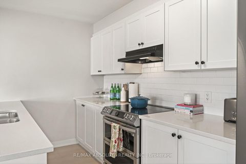 Photo 19 at 790 Kinstead Private, Stittsville (North), Stittsville