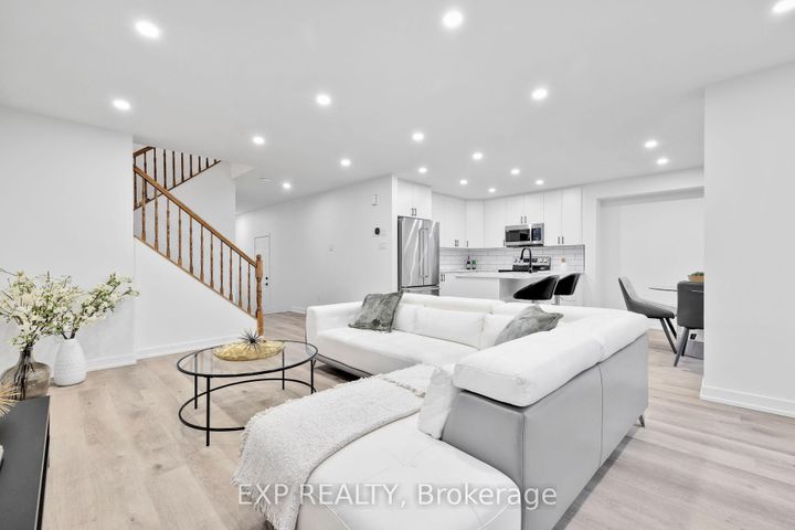 Photo 8 at 12 Marabrooke Street, Nepean (Strandherd), Ottawa