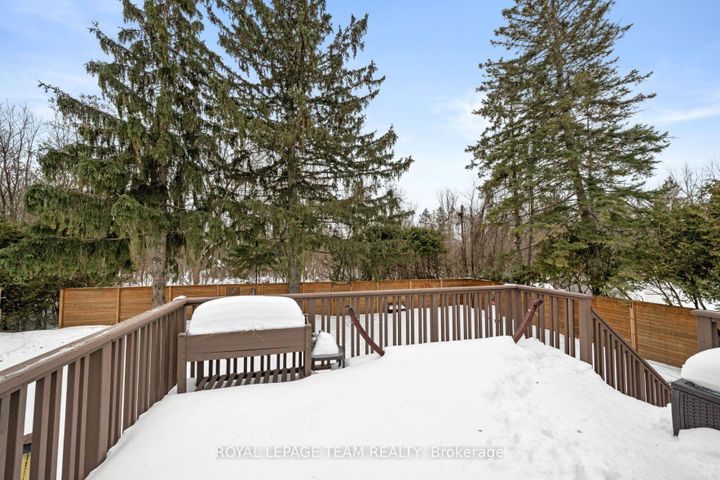 Photo 44 at 28 Maplehill Way, Nepean (Manotick Village & Manotick Estates), Ottawa