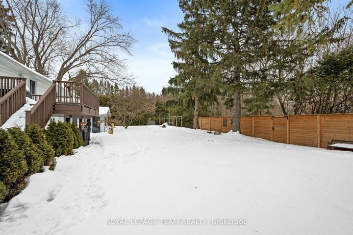 Photo 45 at 28 Maplehill Way, Nepean (Manotick Village & Manotick Estates), Ottawa