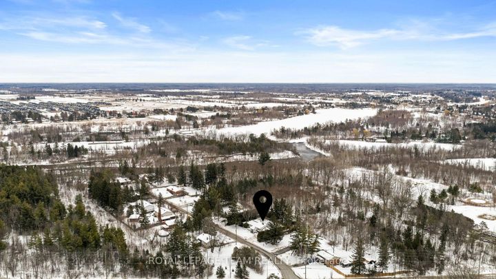 Photo 49 at 28 Maplehill Way, Nepean (Manotick Village & Manotick Estates), Ottawa