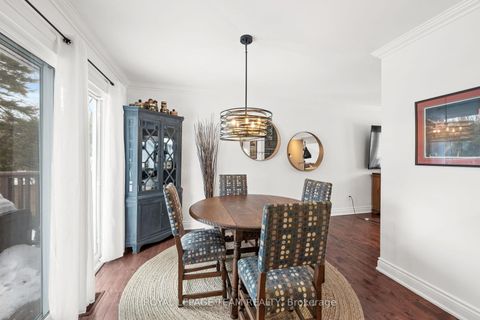 Photo 16 at 28 Maplehill Way, Nepean (Manotick Village & Manotick Estates), Ottawa