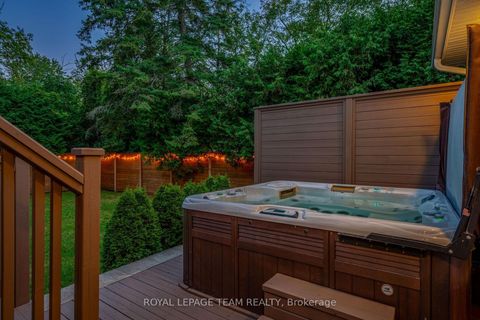 Photo 41 at 28 Maplehill Way, Nepean (Manotick Village & Manotick Estates), Ottawa