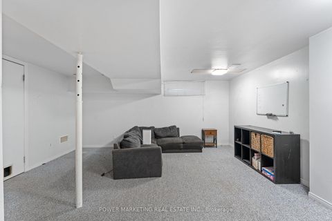 Photo 26 at 1809 Chopin Place, Chateauneuf, Orleans