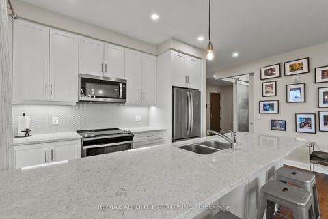 Photo 7 at 205 - 180 Boundstone Way, Kanata Lakes/Heritage Hills, Kanata