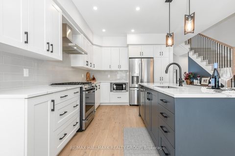 Photo 11 at 2260 Copperhead Street, Mer Bleue/Bradley Estates/Anderson Park, Orleans