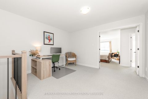 Photo 21 at 2260 Copperhead Street, Mer Bleue/Bradley Estates/Anderson Park, Orleans