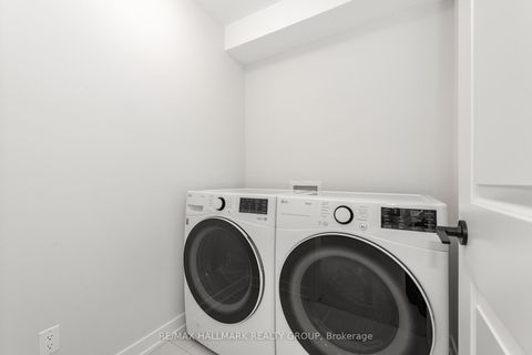 Photo 40 at 2260 Copperhead Street, Mer Bleue/Bradley Estates/Anderson Park, Orleans