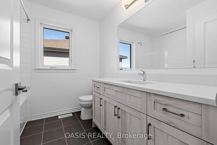 Photo 9 at 740 Pipit Lane, Nepean (Half Moon Bay), Ottawa