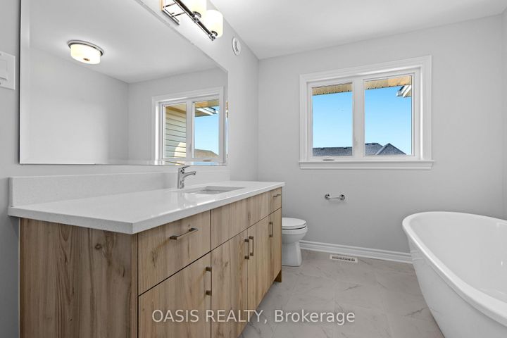 Photo 11 at 1860 Elevation Road, Nepean (Half Moon Bay), Ottawa