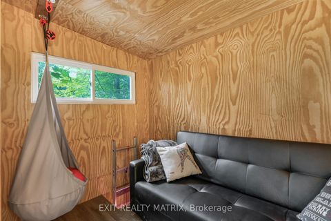 Photo 38 at 1271 GEORGES VANIER Drive, Cumberland Ridge, Orleans