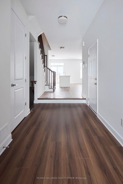 Photo 1 at 578 Roundhouse Crescent, Stittsville (South), Stittsville