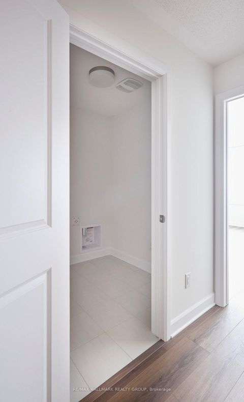 Photo 13 at 578 Roundhouse Crescent, Stittsville (South), Stittsville