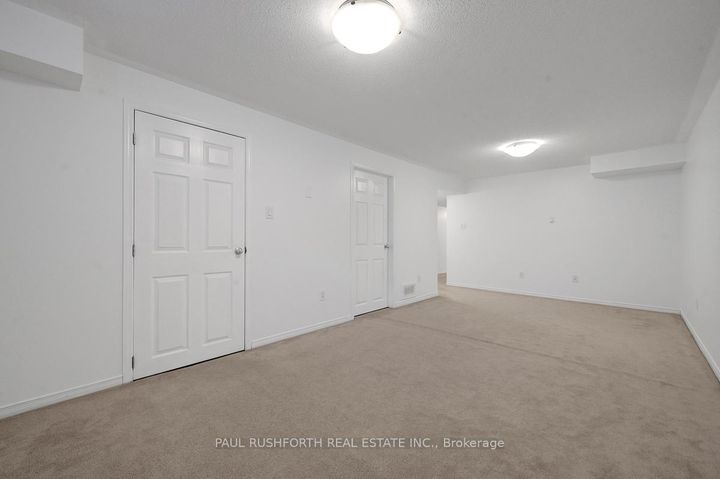 Photo 33 at 606 Pamplona Private, Nepean (Stonebridge), Ottawa