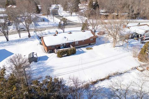 Photo 1 at 1190 Maple Avenue, Manotick Village & Manotick Estates, Manotick