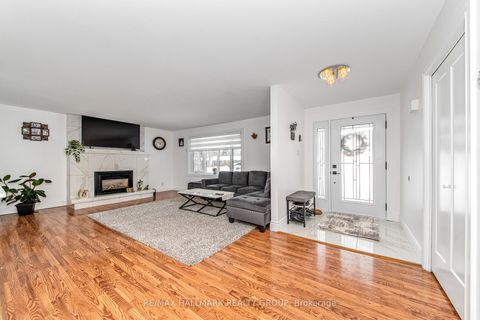 Photo 4 at 1190 Maple Avenue, Manotick Village & Manotick Estates, Manotick