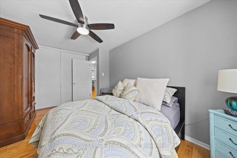 Photo 23 at 8 Crownridge Drive, Emerald Meadows/Trailwest, Kanata