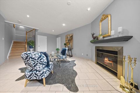 Photo 29 at 8 Crownridge Drive, Emerald Meadows/Trailwest, Kanata