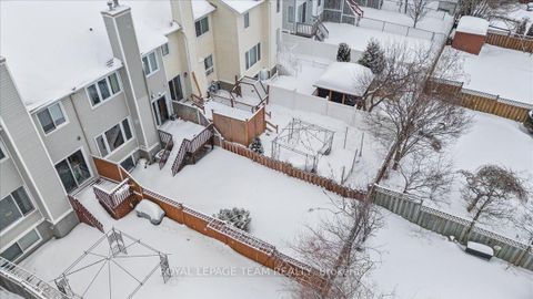 Photo 34 at 8 Crownridge Drive, Emerald Meadows/Trailwest, Kanata
