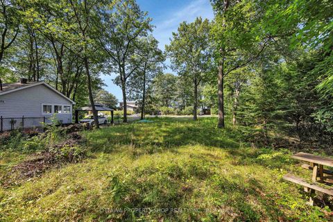 Photo 3 at 675 Bayview Drive, Constance Bay