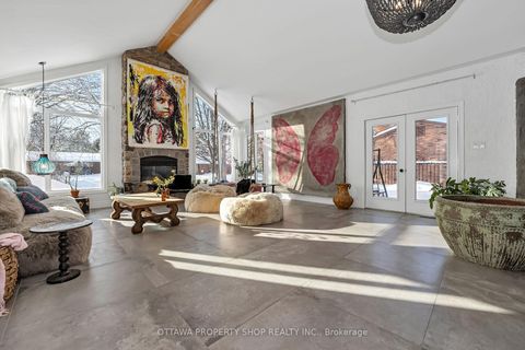 Photo 9 at 33 Rutherford Crescent, Beaverbrook, Kanata