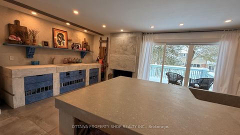 Photo 12 at 33 Rutherford Crescent, Beaverbrook, Kanata