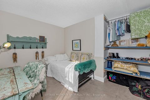 Photo 30 at 33 Rutherford Crescent, Beaverbrook, Kanata