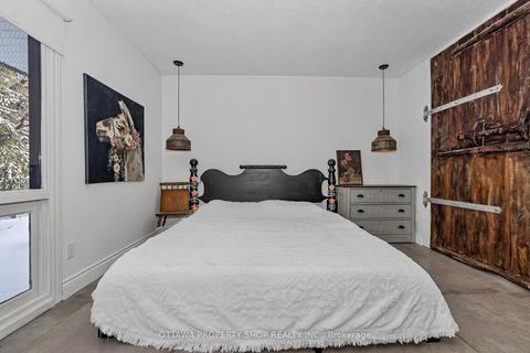 Photo 37 at 33 Rutherford Crescent, Beaverbrook, Kanata