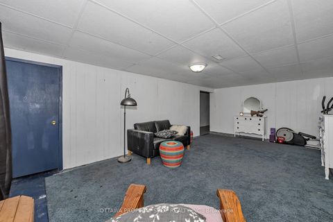 Photo 39 at 33 Rutherford Crescent, Beaverbrook, Kanata